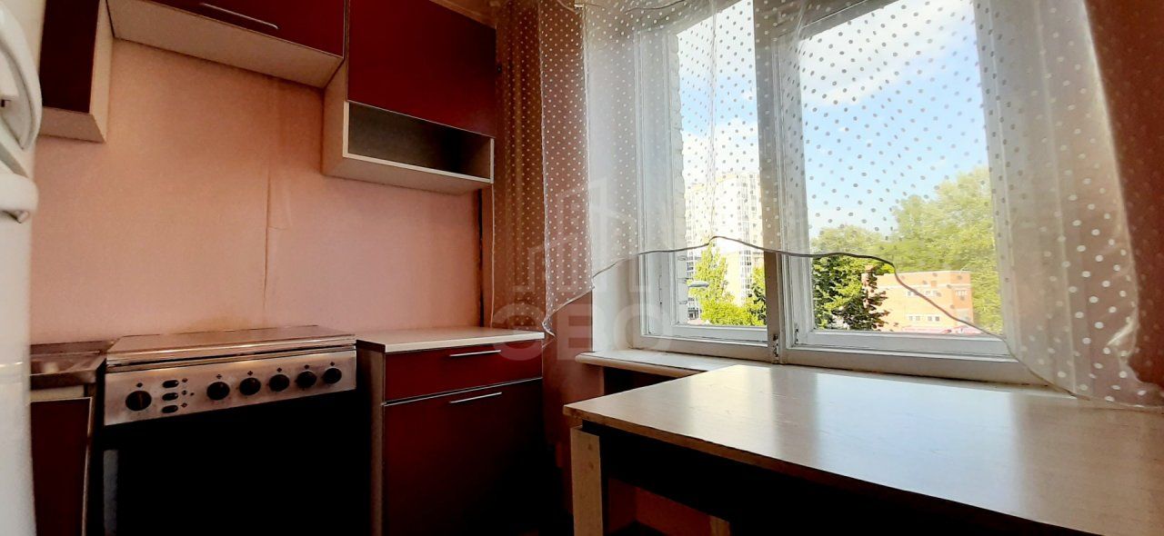 двухкомнатная квартира в Санкт-Петербурге по адресу: Декабристов пер., 8