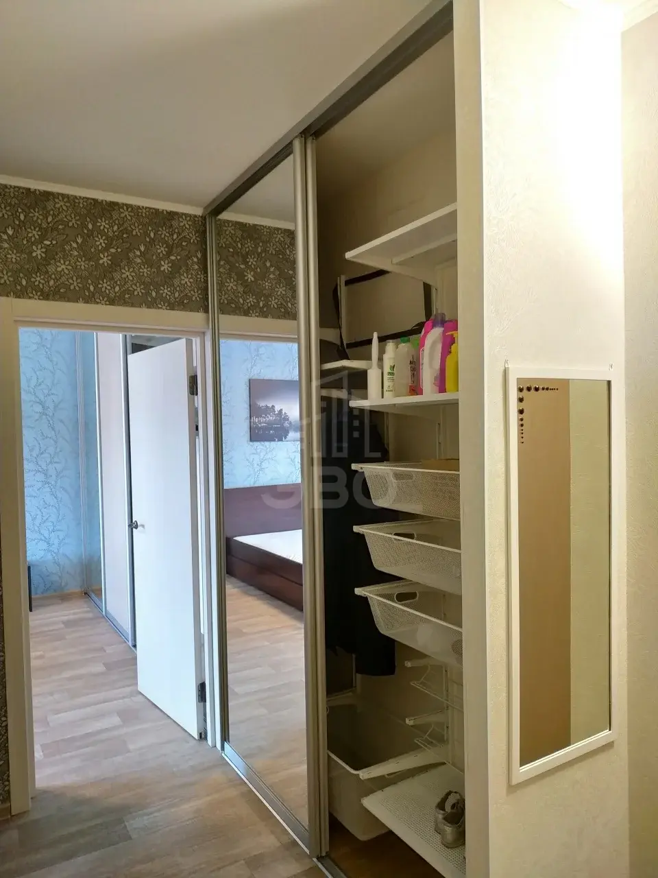 двухкомнатная квартира в Санкт-Петербурге по адресу: Даниила Хармса ул., 5, к 2