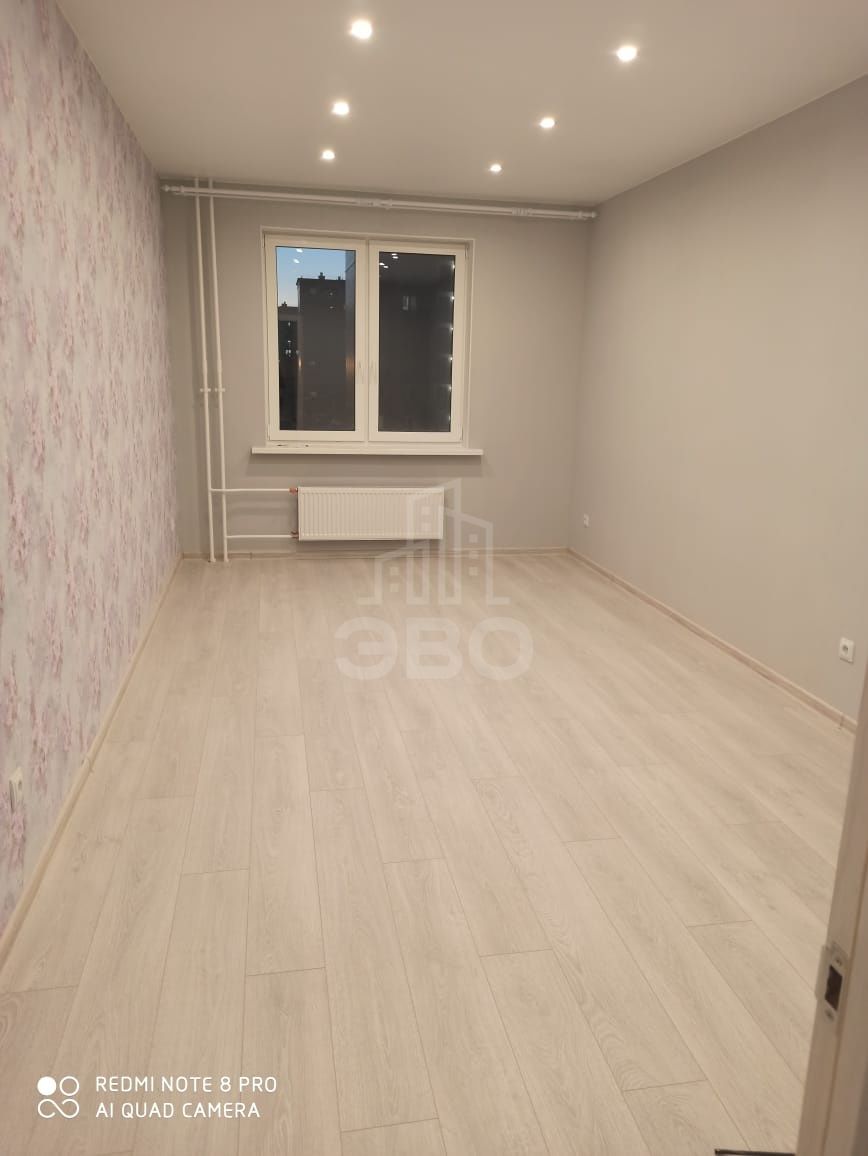 двухкомнатная квартира в Санкт-Петербурге по адресу: Ростовская  ул., 23