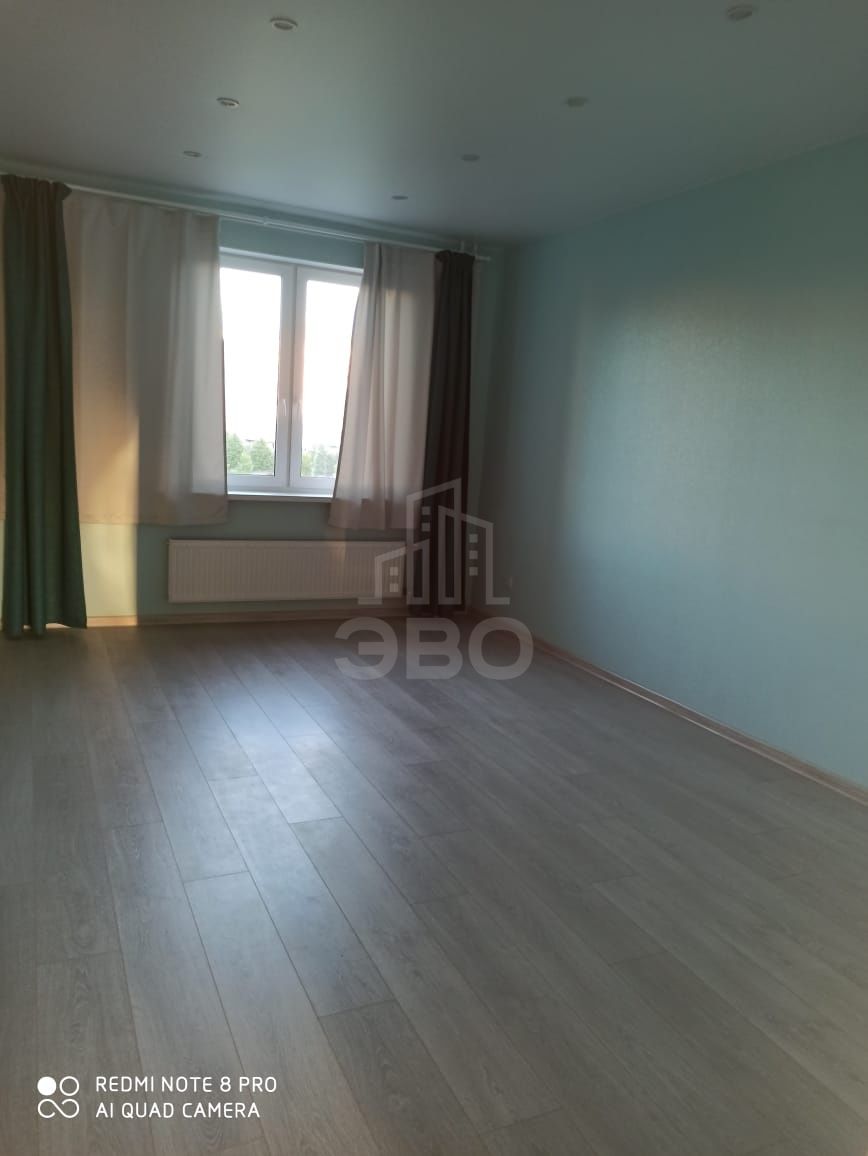 двухкомнатная квартира в Санкт-Петербурге по адресу: Ростовская  ул., 23