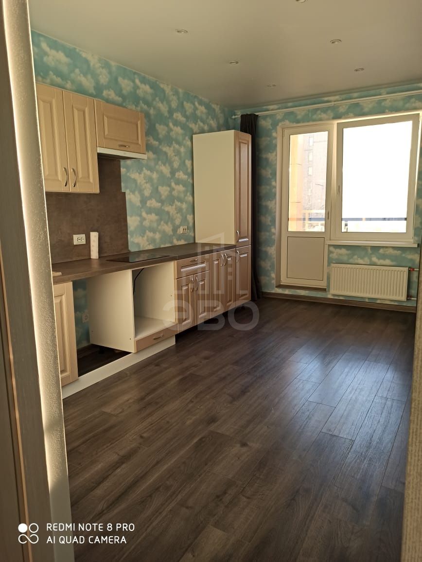 двухкомнатная квартира в Санкт-Петербурге по адресу: Ростовская  ул., 23