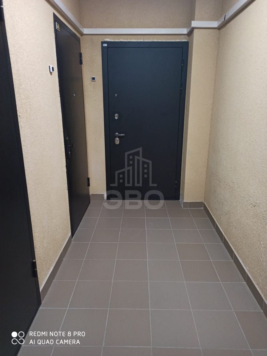 двухкомнатная квартира в Санкт-Петербурге по адресу: Ростовская  ул., 23