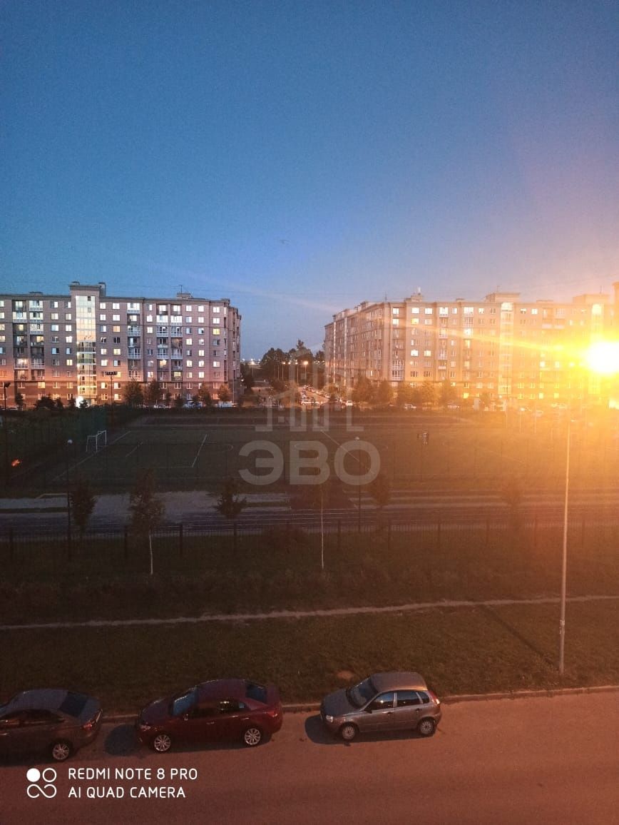 двухкомнатная квартира в Санкт-Петербурге по адресу: Ростовская  ул., 23