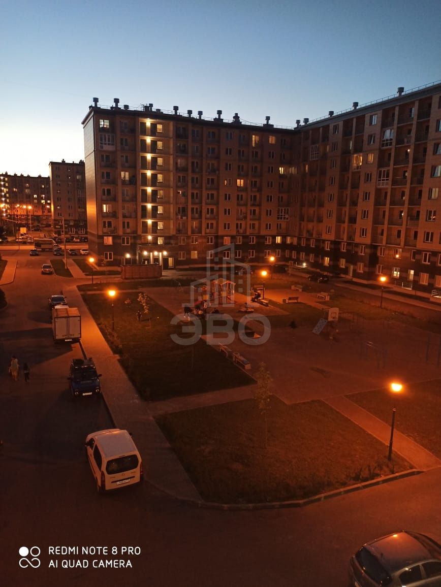 двухкомнатная квартира в Санкт-Петербурге по адресу: Ростовская  ул., 23