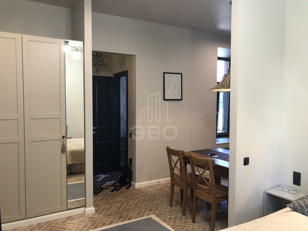 однокомнатная квартира в Санкт-Петербурге по адресу: Большая Монетная ул., 22