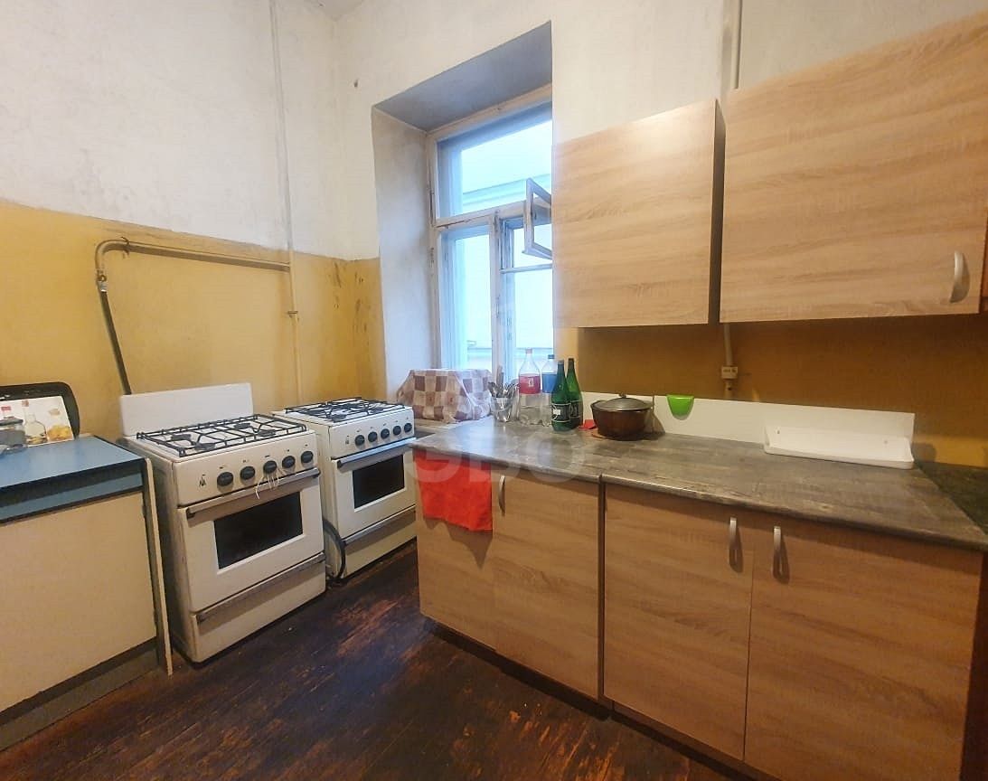 комната в Санкт-Петербурге по адресу: Рылеева ул., 5