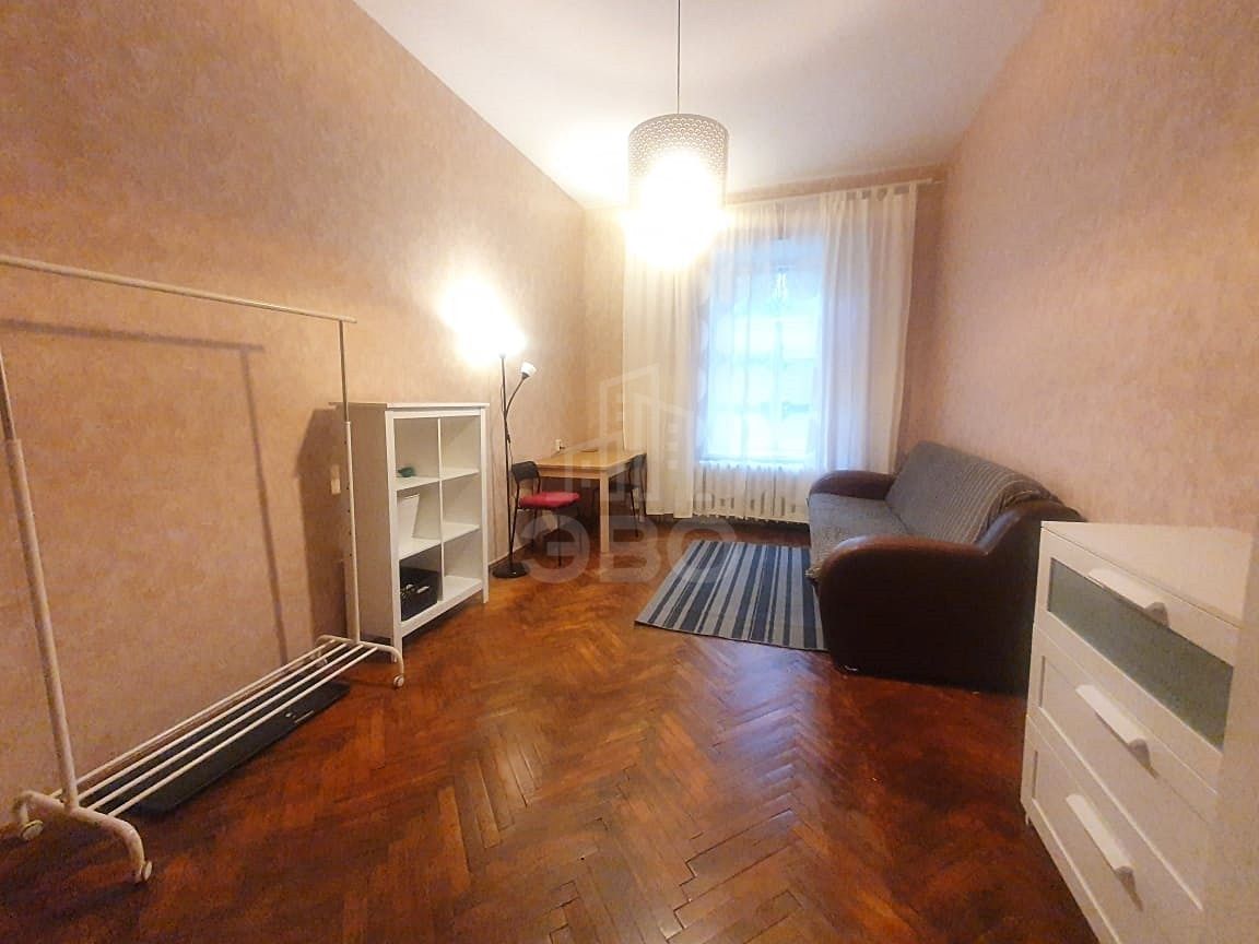 комната в Санкт-Петербурге по адресу: Рылеева ул., 5