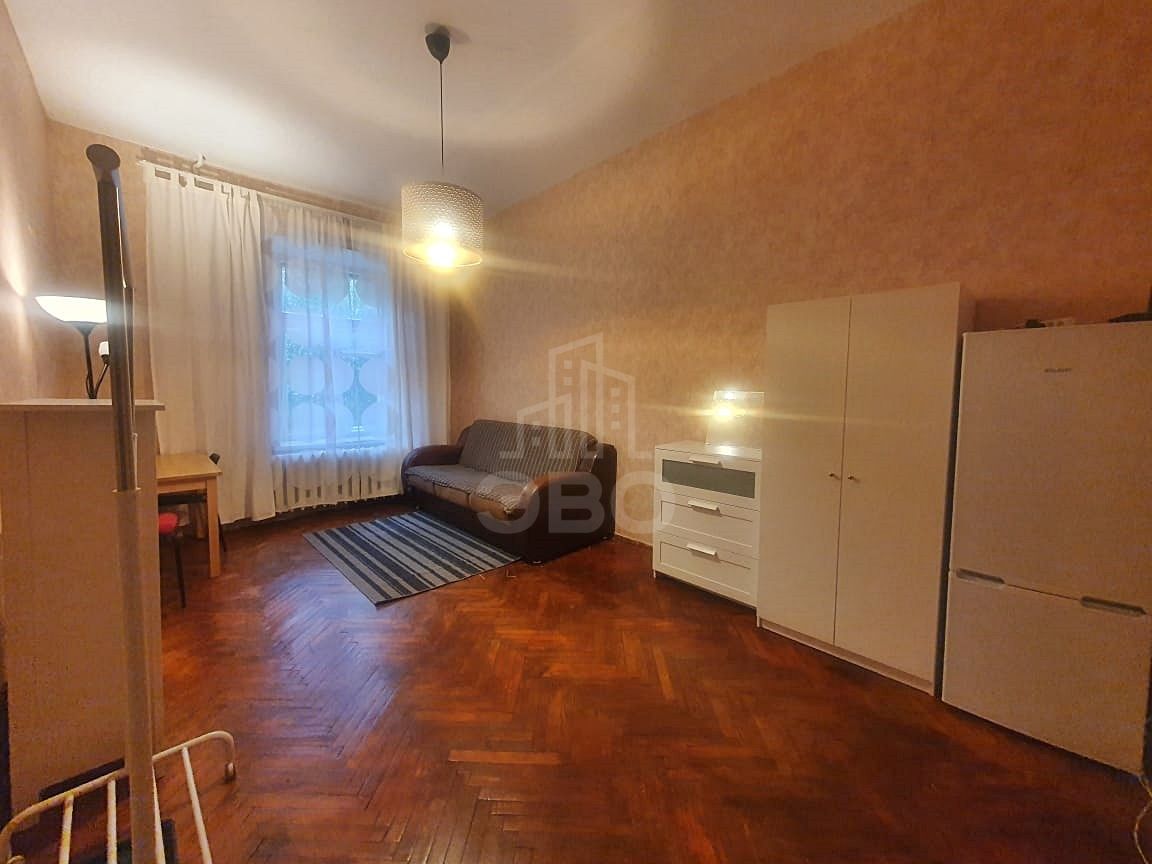 комната в Санкт-Петербурге по адресу: Рылеева ул., 5