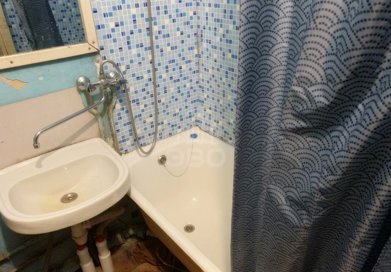 комната в Санкт-Петербурге по адресу: Рылеева ул., 5