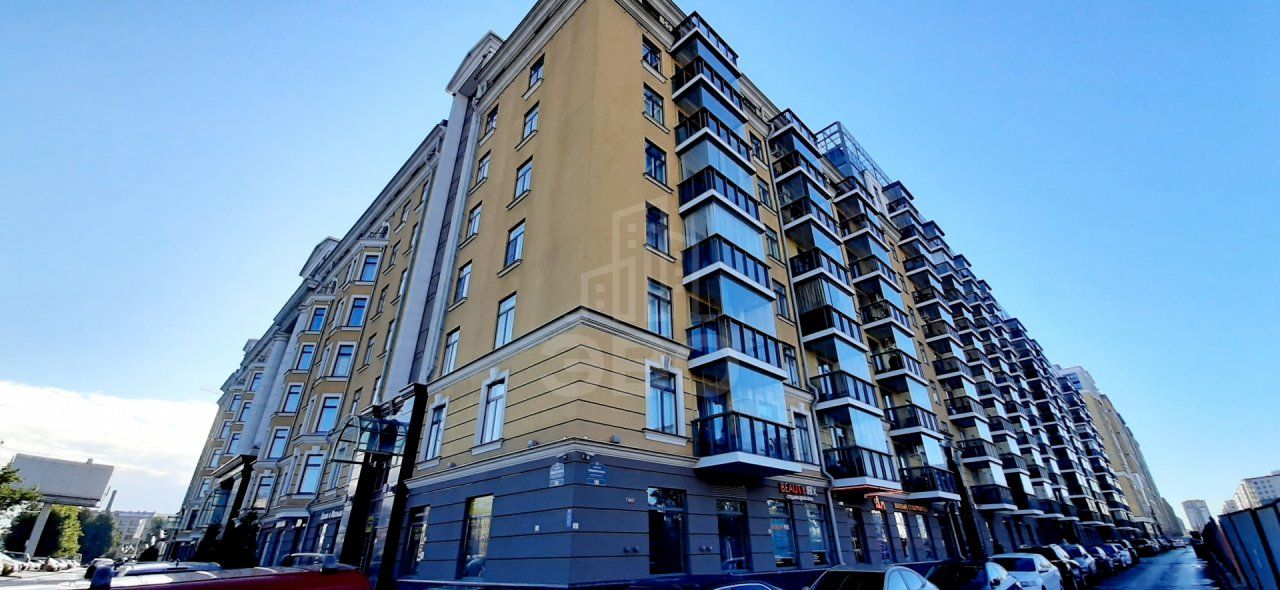 однокомнатная квартира в Санкт-Петербурге по адресу: Обводного канала наб., 108