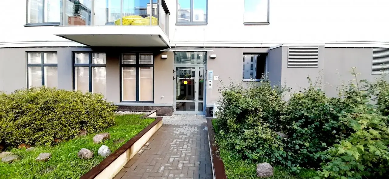 однокомнатная квартира в Санкт-Петербурге по адресу: Обводного канала наб., 108