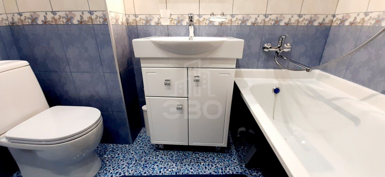 однокомнатная квартира в Санкт-Петербурге по адресу: Обводного канала наб., 108