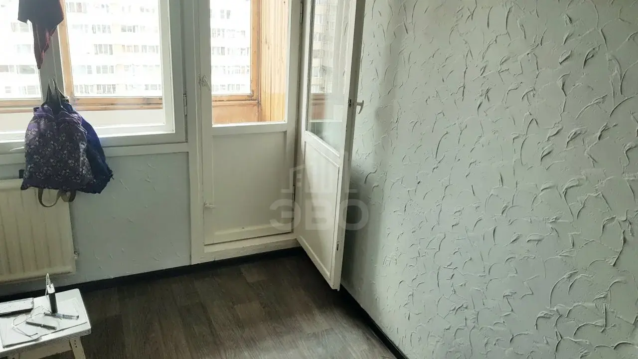 трехкомнатная квартира в Санкт-Петербурге по адресу: Наличная ул., 49