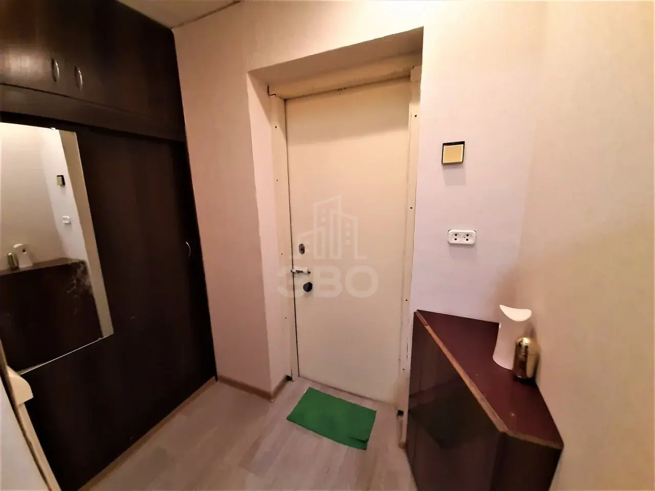 двухкомнатная квартира в Санкт-Петербурге по адресу: Карпинского ул., 27, к 2