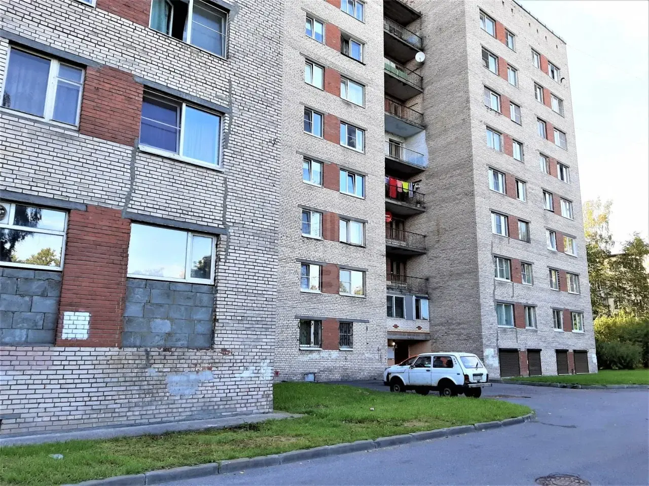 двухкомнатная квартира в Санкт-Петербурге по адресу: Карпинского ул., 27, к 2