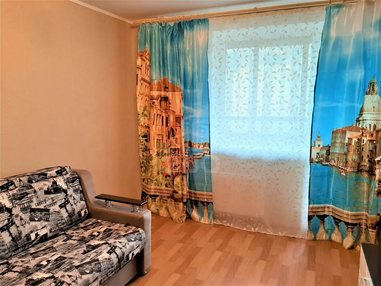 однокомнатная квартира в Санкт-Петербурге по адресу: Толубеевский проезд, 14, к 1