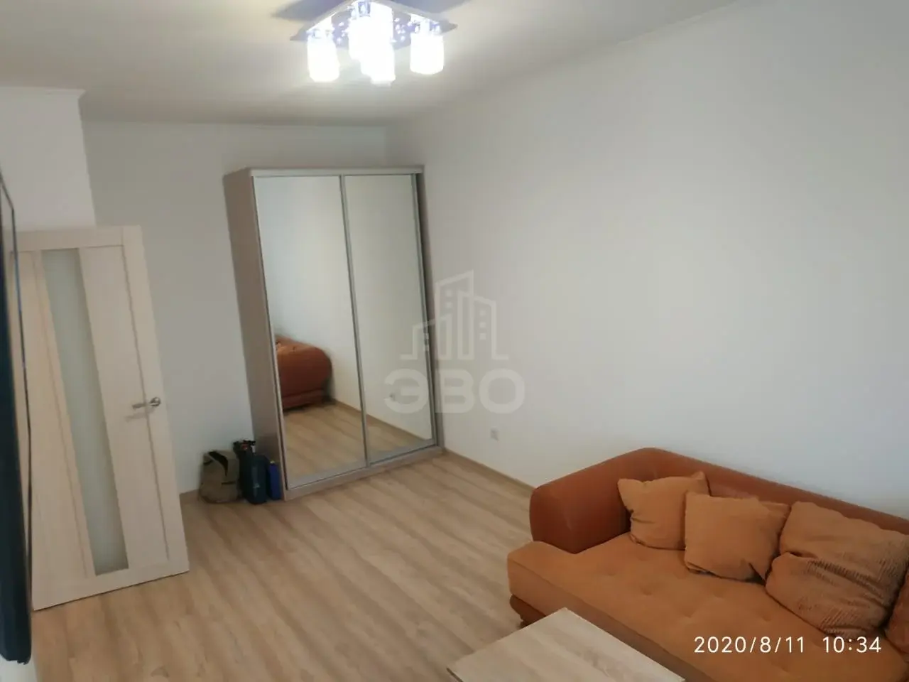однокомнатная квартира в Санкт-Петербурге по адресу: Плесецкая ул., 10