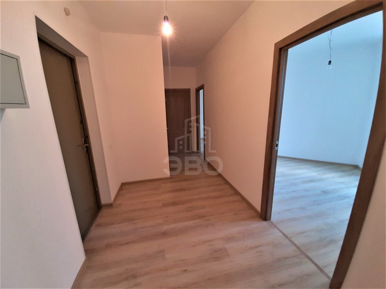 двухкомнатная квартира в Санкт-Петербурге по адресу: Кушелевская дор., 7, к 1