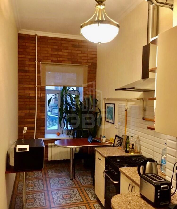 двухкомнатная квартира в Санкт-Петербурге по адресу: Коломенская ул., 1/15