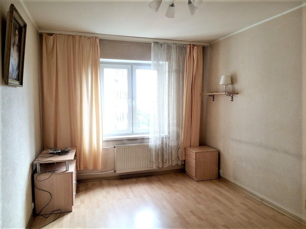 двухкомнатная квартира в Санкт-Петербурге по адресу: Народная ул., 5, к 2