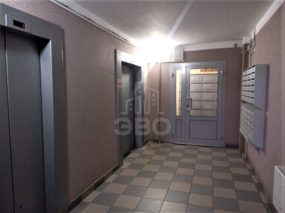 двухкомнатная квартира в Санкт-Петербурге по адресу: Народная ул., 5, к 2