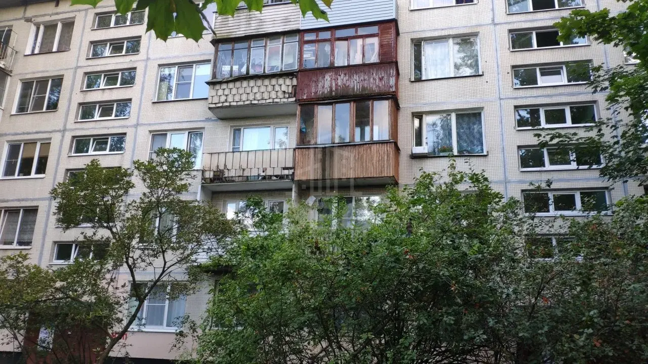 двухкомнатная квартира в Санкт-Петербурге по адресу: Культуры проспект, 15, к 2