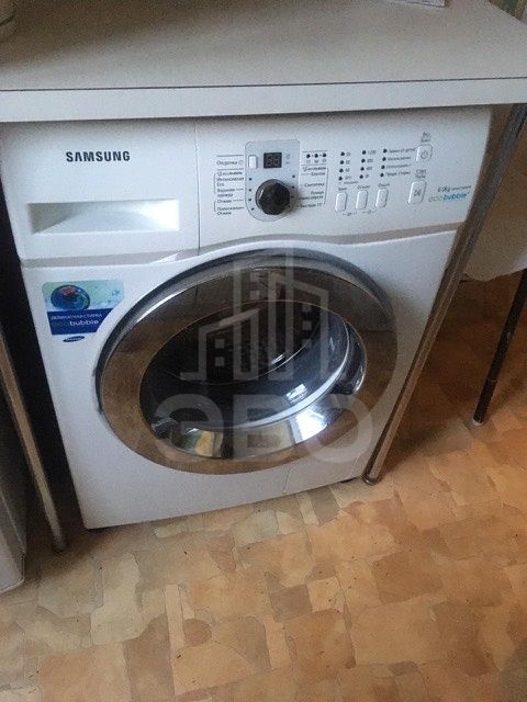 комната в Санкт-Петербурге по адресу: 13-я В.О. линия, 80