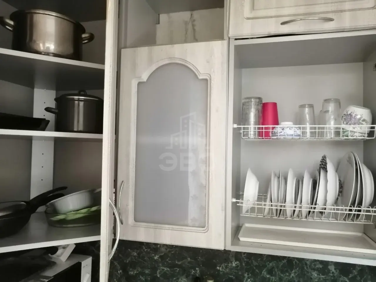 двухкомнатная квартира в Санкт-Петербурге по адресу: Подвойского ул., 34, к 1