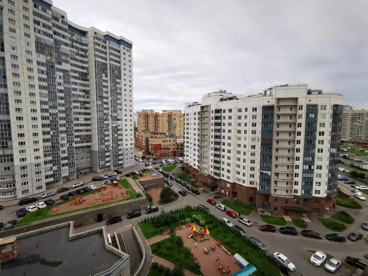однокомнатная квартира в Санкт-Петербурге по адресу: Оптиков ул., 47, к 1