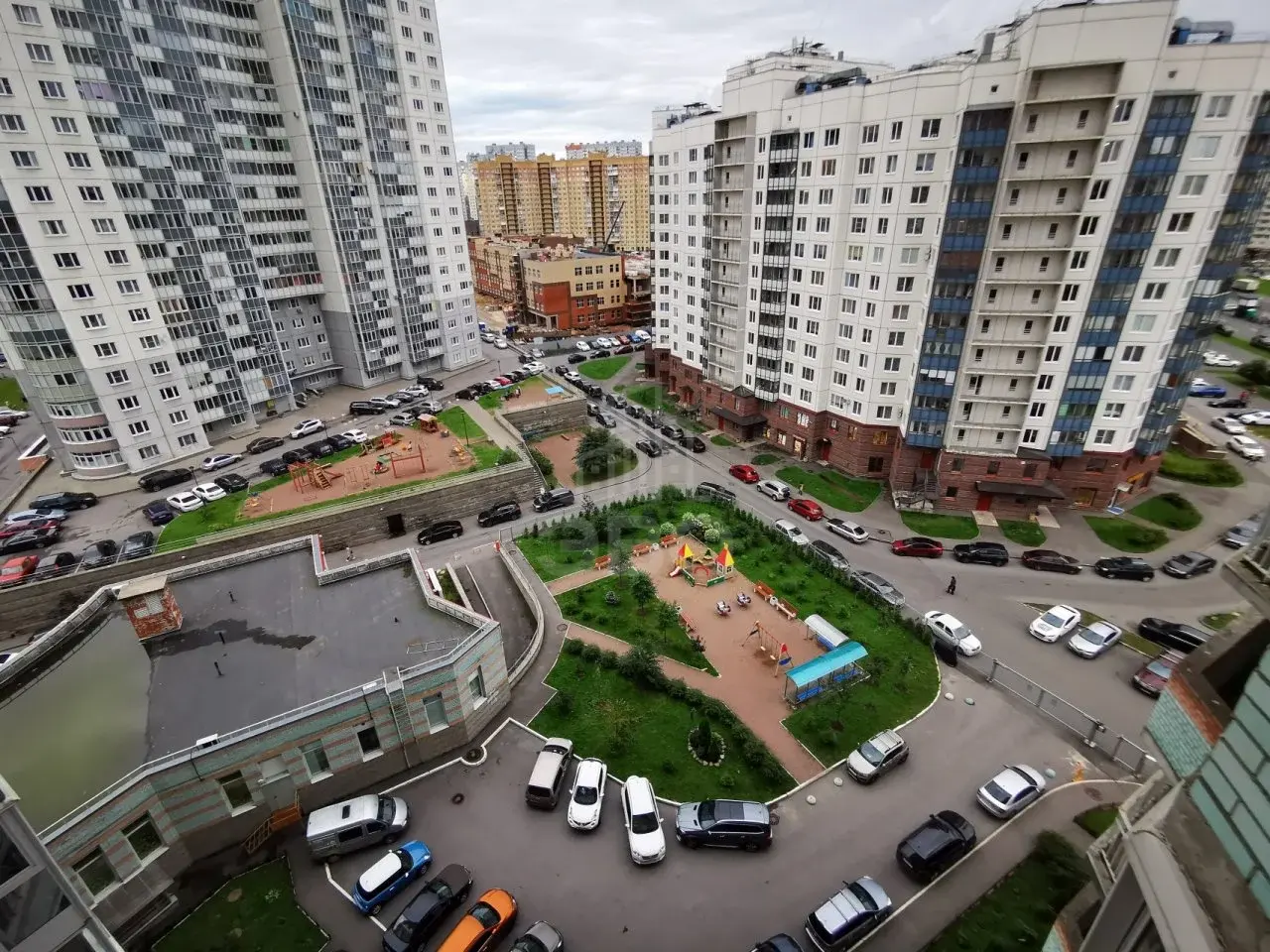 однокомнатная квартира в Санкт-Петербурге по адресу: Оптиков ул., 47, к 1