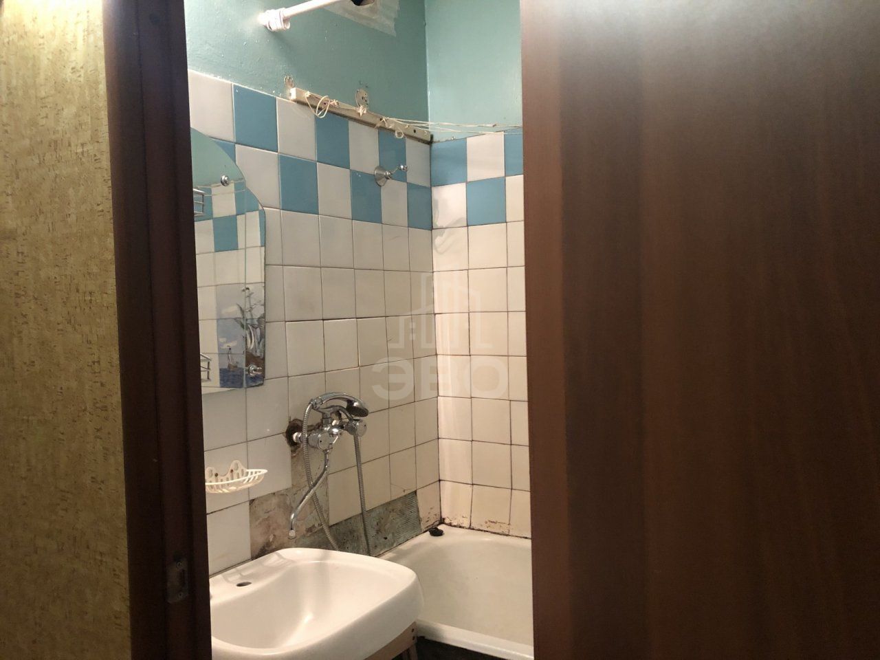 трехкомнатная квартира в Санкт-Петербурге по адресу: Ярослава Гашека ул., 4, к 1