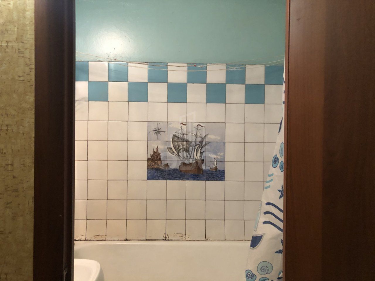 трехкомнатная квартира в Санкт-Петербурге по адресу: Ярослава Гашека ул., 4, к 1