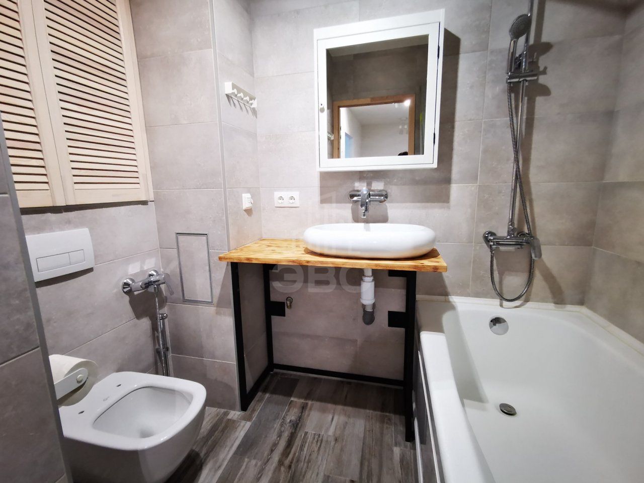 однокомнатная квартира в Санкт-Петербурге по адресу: Крыленко ул., 1, к 1с4