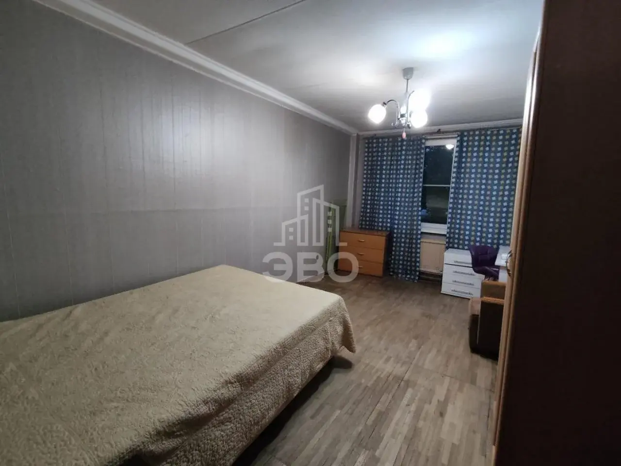 двухкомнатная квартира в Санкт-Петербурге по адресу: Октябрьская наб., 64, к 2