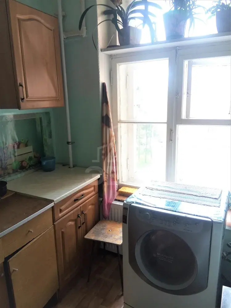 комната в Санкт-Петербурге по адресу: Обуховской Обороны проспект, 107, литера Б