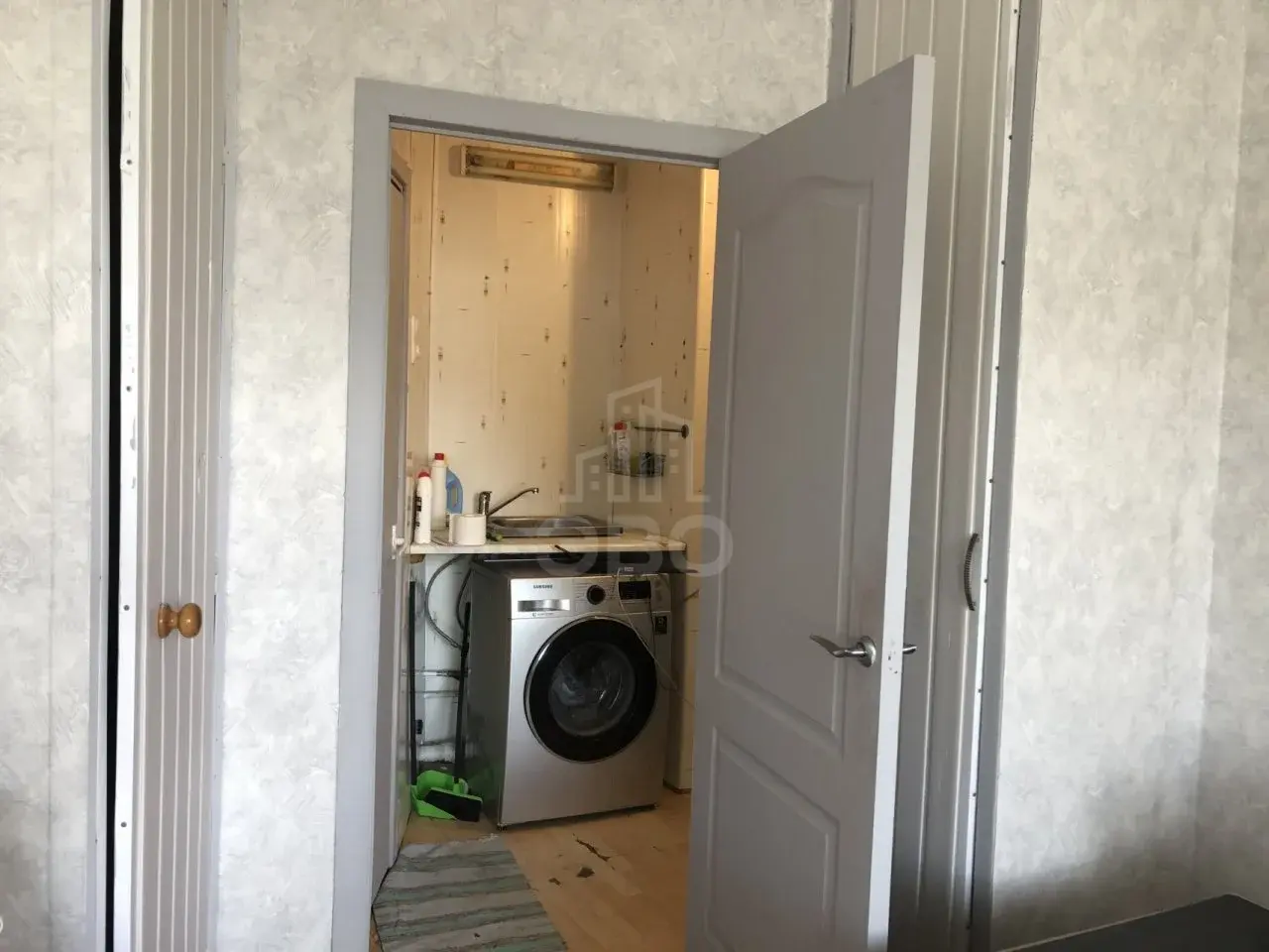 двухкомнатная квартира в Санкт-Петербурге по адресу: Купчинская ул., 30, к 3