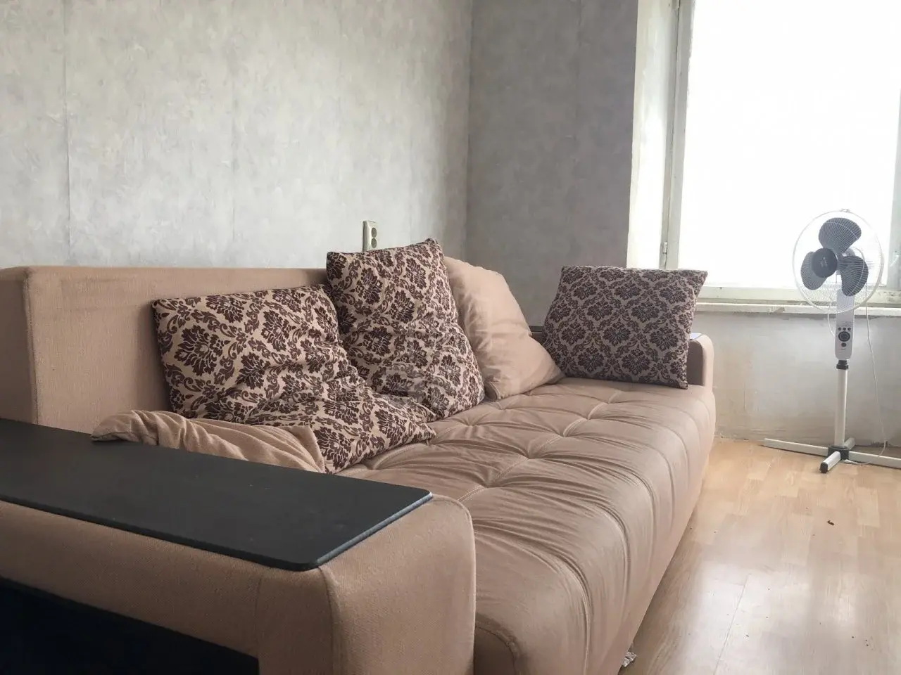 двухкомнатная квартира в Санкт-Петербурге по адресу: Купчинская ул., 30, к 3