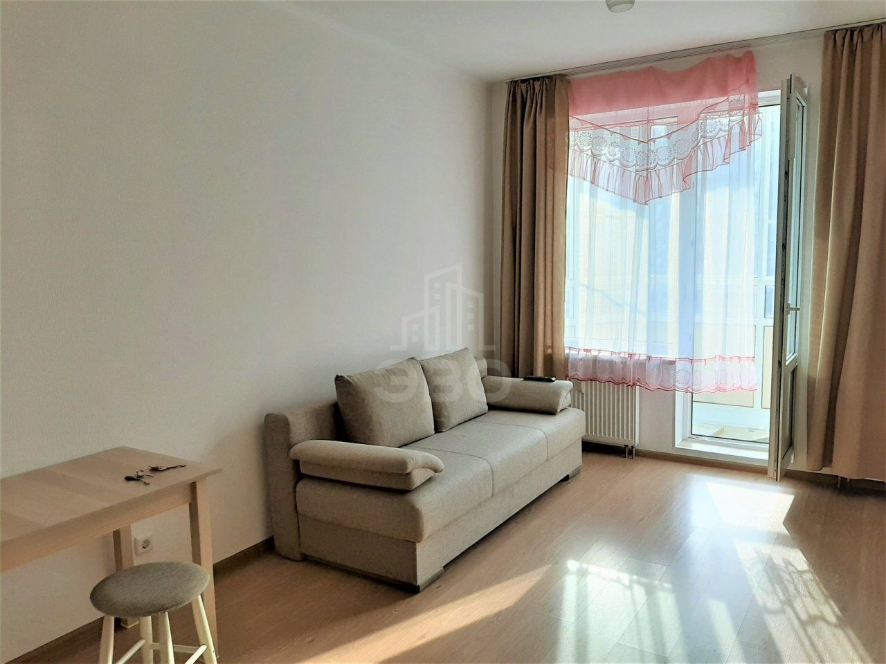 однокомнатная квартира в Санкт-Петербурге по адресу: Комендантский проспект, 66, к 1