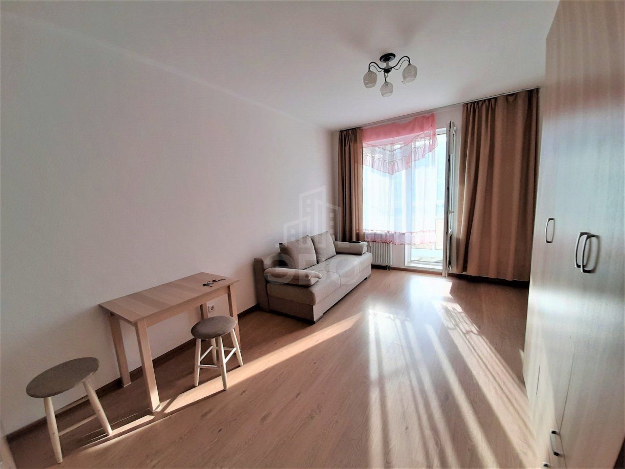 однокомнатная квартира в Санкт-Петербурге по адресу: Комендантский проспект, 66, к 1