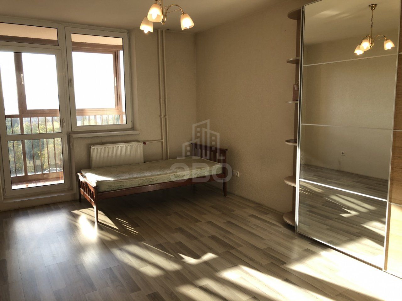 трехкомнатная квартира в Санкт-Петербурге по адресу: Дунайский проспект, 23