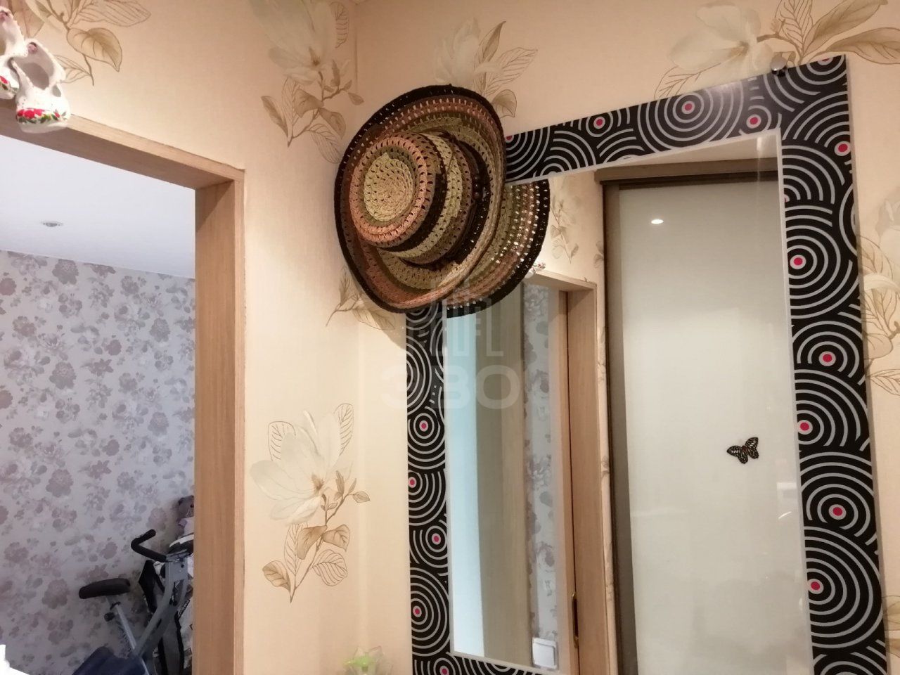 трехкомнатная квартира в Санкт-Петербурге по адресу: Подводника Кузьмина ул., 56