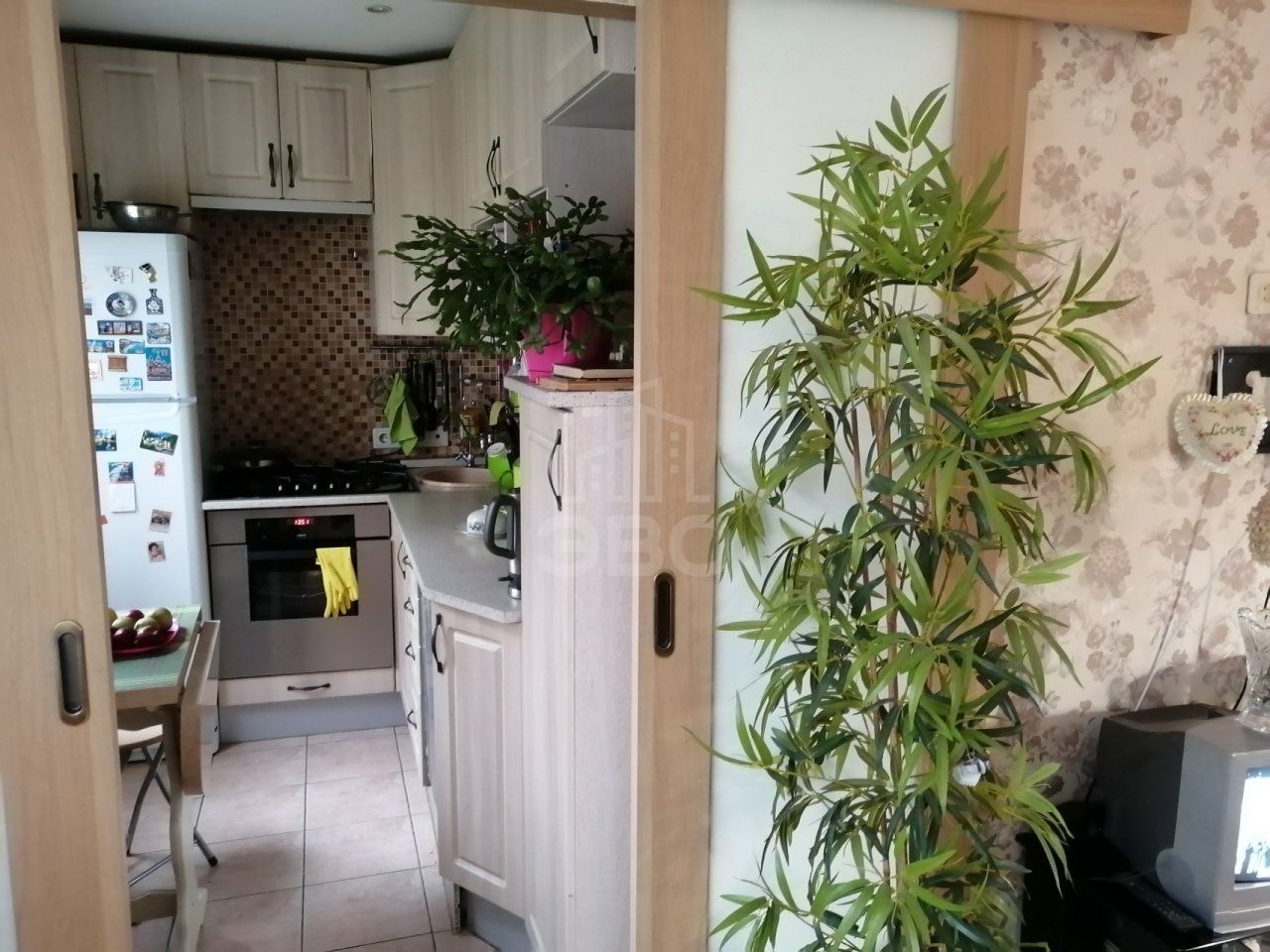 трехкомнатная квартира в Санкт-Петербурге по адресу: Подводника Кузьмина ул., 56