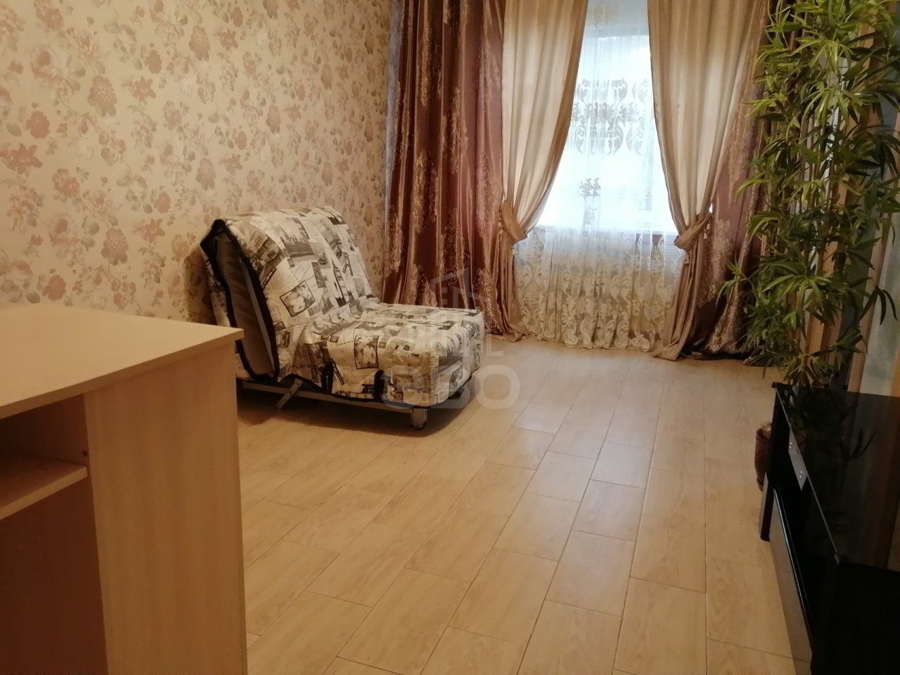 трехкомнатная квартира в Санкт-Петербурге по адресу: Подводника Кузьмина ул., 56