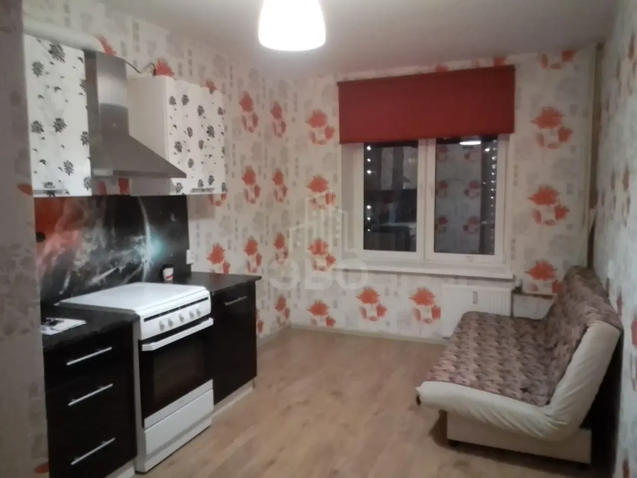 однокомнатная квартира в Санкт-Петербурге по адресу: Федора Абрамова ул., 18, к 1