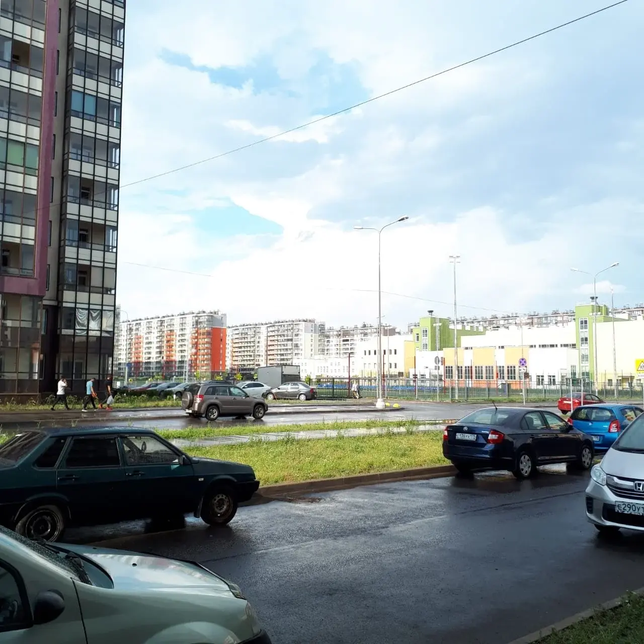 двухкомнатная квартира в Санкт-Петербурге по адресу: Генерала Кравченко ул., 8, к 1