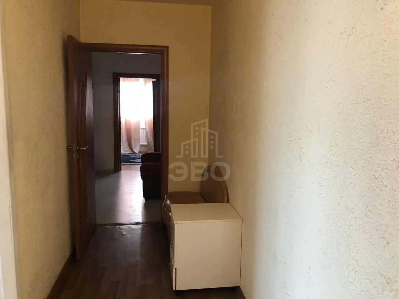 трехкомнатная квартира в Санкт-Петербурге по адресу: Наличная ул., 49