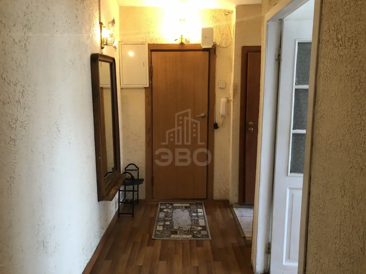 трехкомнатная квартира в Санкт-Петербурге по адресу: Наличная ул., 49