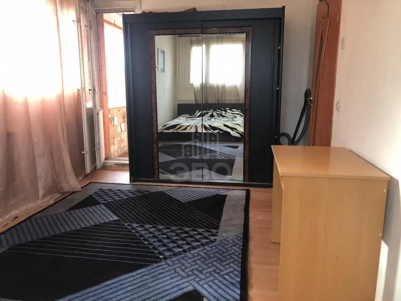 трехкомнатная квартира в Санкт-Петербурге по адресу: Наличная ул., 49