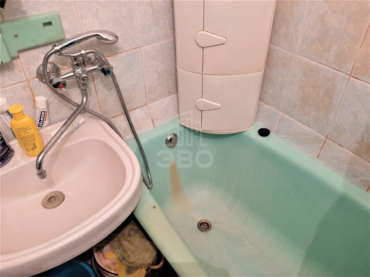 двухкомнатная квартира в Санкт-Петербурге по адресу: Ушинского ул., 18