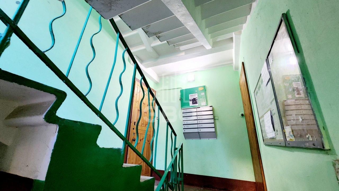 трехкомнатная квартира в Санкт-Петербурге по адресу: Народного Ополчения проспект, 53